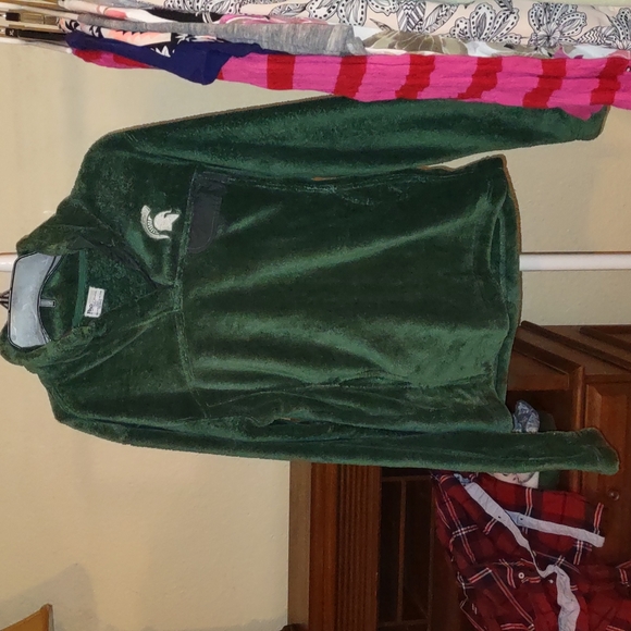 Sweater - Picture 2 of 3